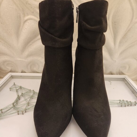 Jessica Simpson "Lerona" Booties. Black NIB. Size 9.5 - Picture 4 of 9